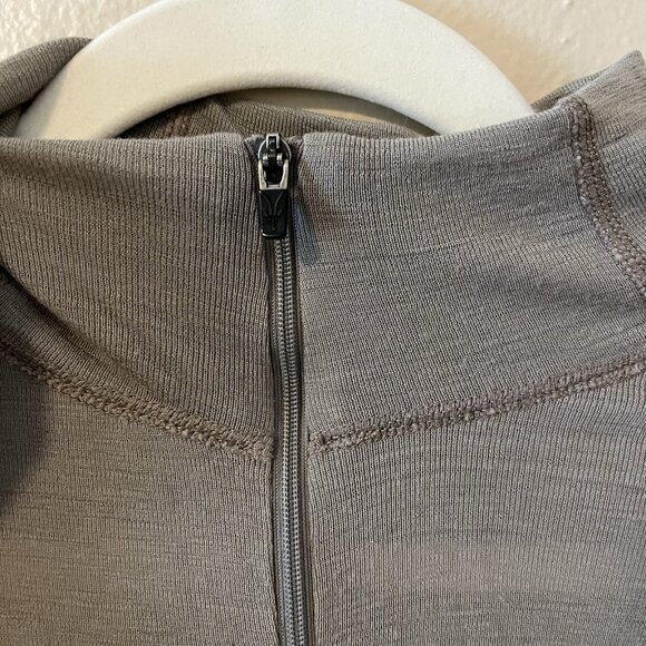 Ibex Wool Mens Large 1/4 Zip Base Layer Gorpcore Layer Merino Long Hiking L grey - Picture 3 of 6